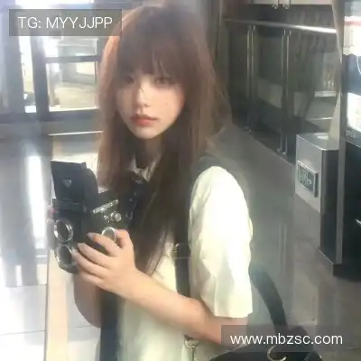 何凡菁